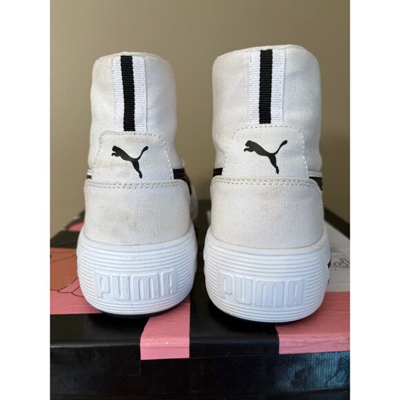 PUMA Women's Kaia 2.0 Mid Sneaker SIZE 8 - Picture 2 of 9